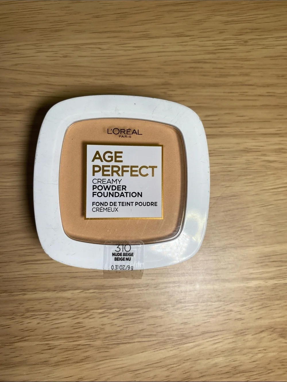 L'Oreal Age Perfect Creamy Powder Foundation - Nude Beige